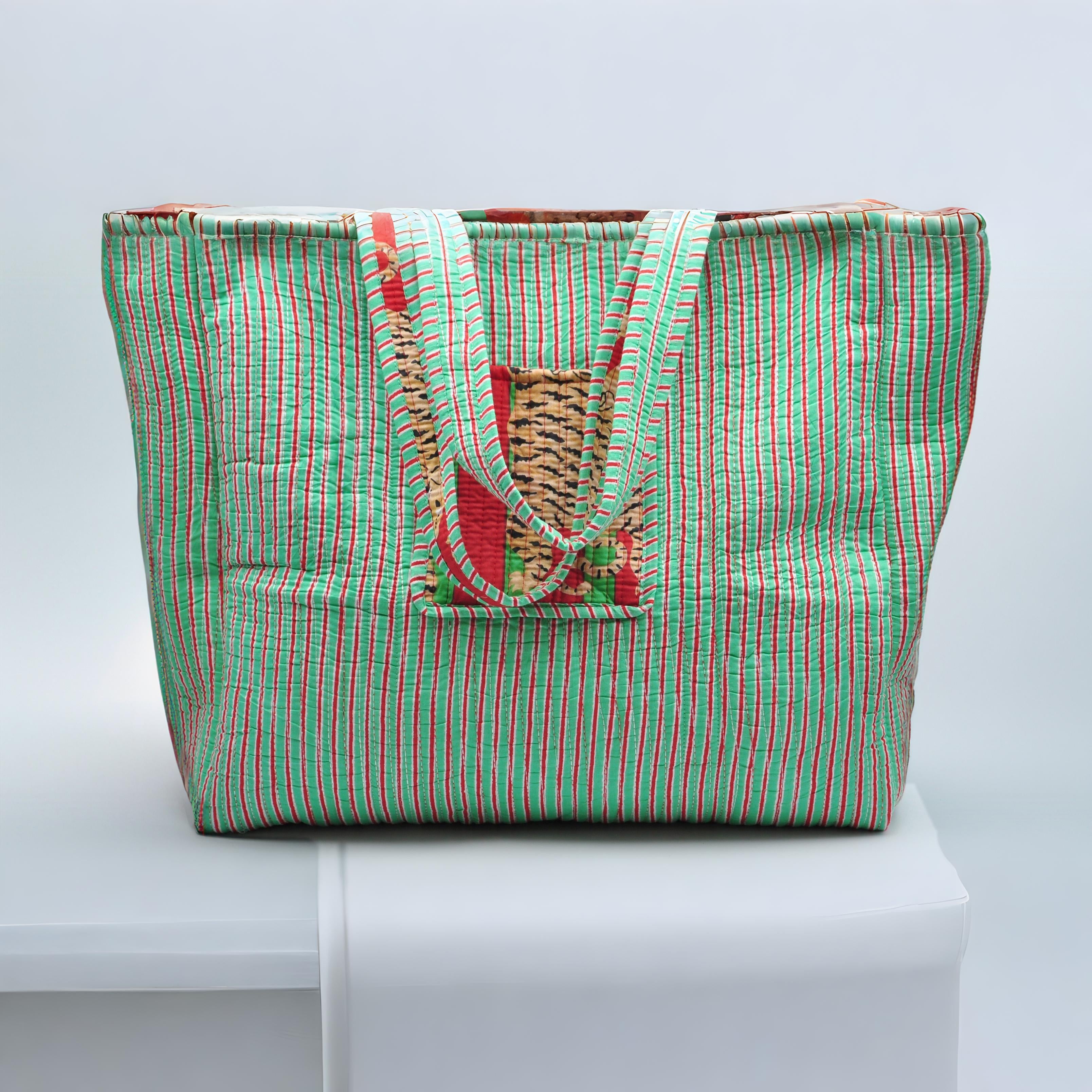 Bengal Tiger Tote bag